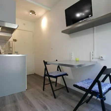 Port Tamaris, Le Troisieme Apartment *