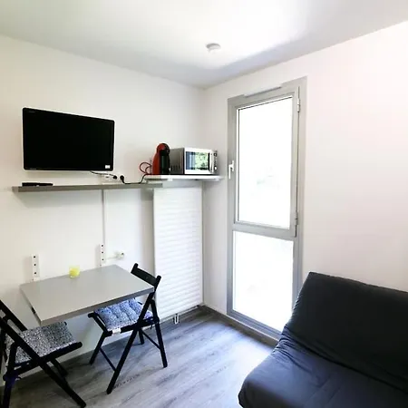 Port Tamaris, Le Troisieme Apartment